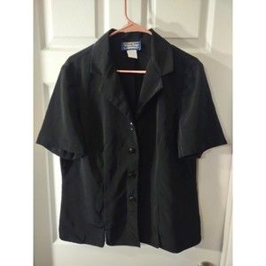 Willow Ridge Top Size 18 Black Collar Button Down